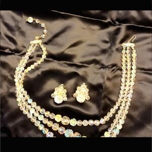 Vintage Aurora borielas crystal necklace and earrings